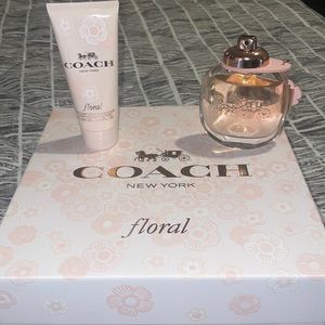 Coach floral perfume set